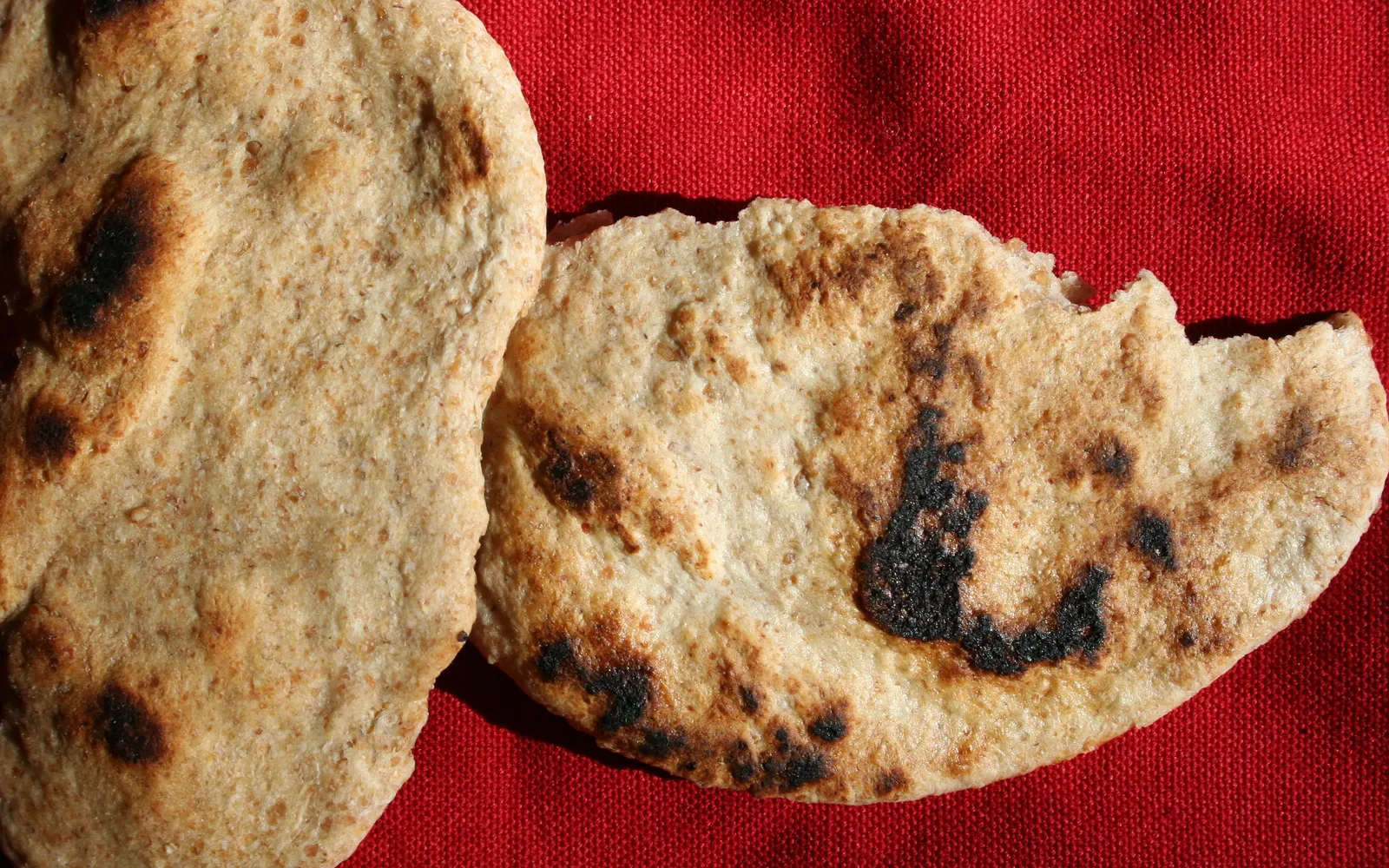 Crispy fried Naxi baba flatbread, Lijiang, Yunnan