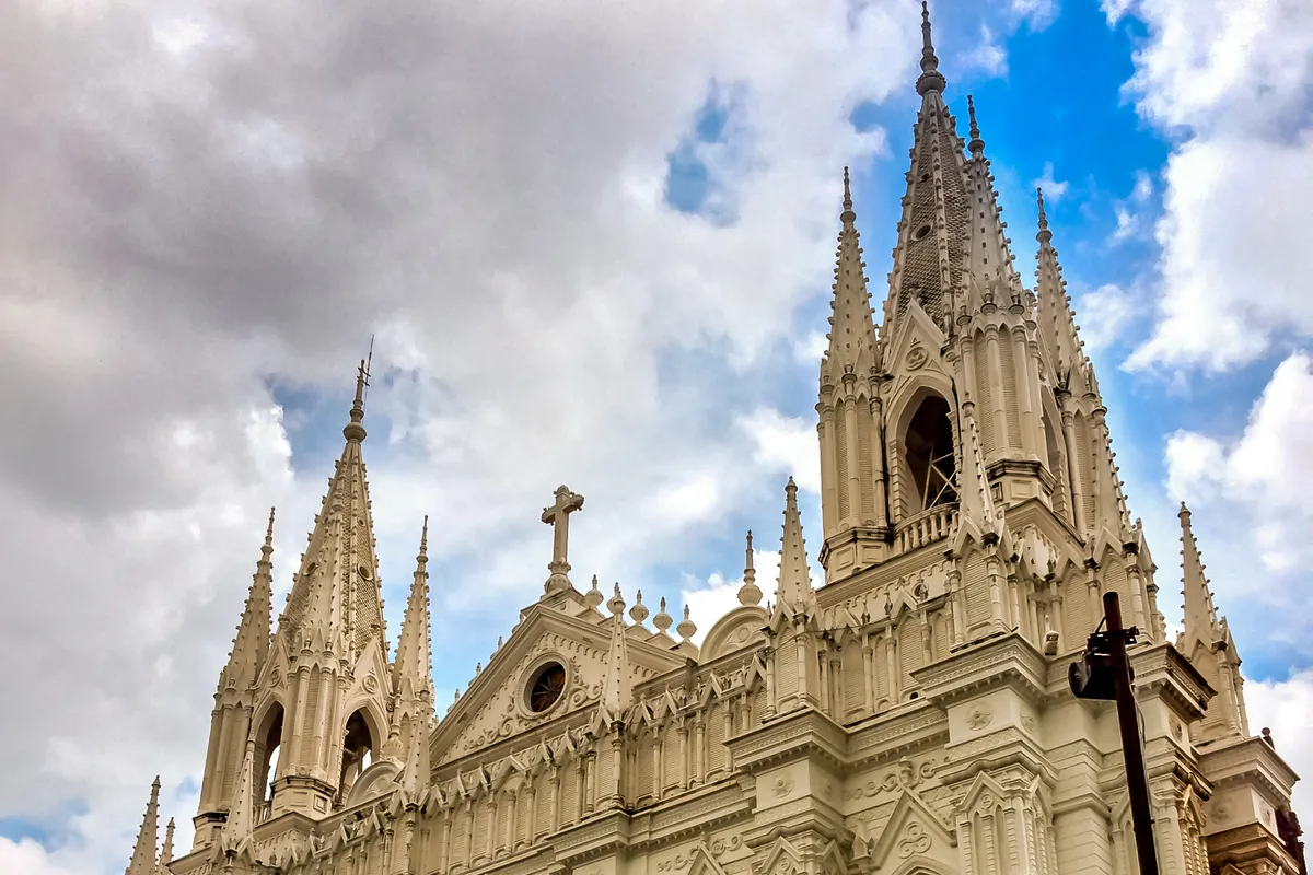 บรรยากาศย่านCentro Histórico (ใจกลางเมืองเก่า) ในซานตาอานา