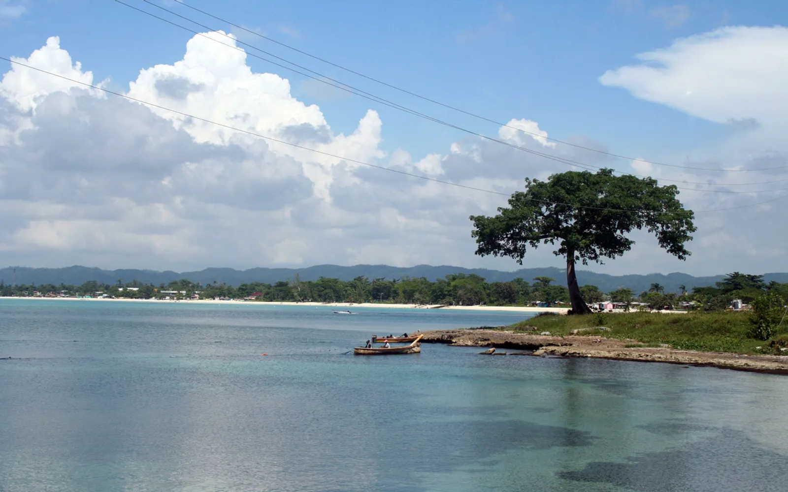 ที่เที่ยวเนกริล 2026 — จุดห้ามพลาด ครบทั้งหาด หน้าผา และน้ำตก