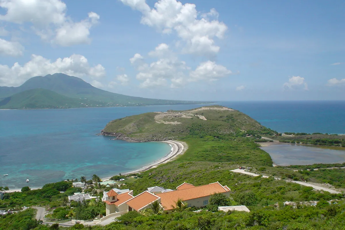 บรรยากาศย่านTimothy Hill / ทางขึ้นคาบสมุทร ในFrigate Bay