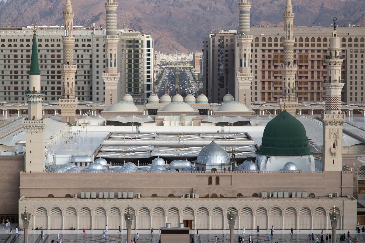 บรรยากาศย่านเขตกลางรอบฮะรอม (Central Haram Area) ในเมดินา