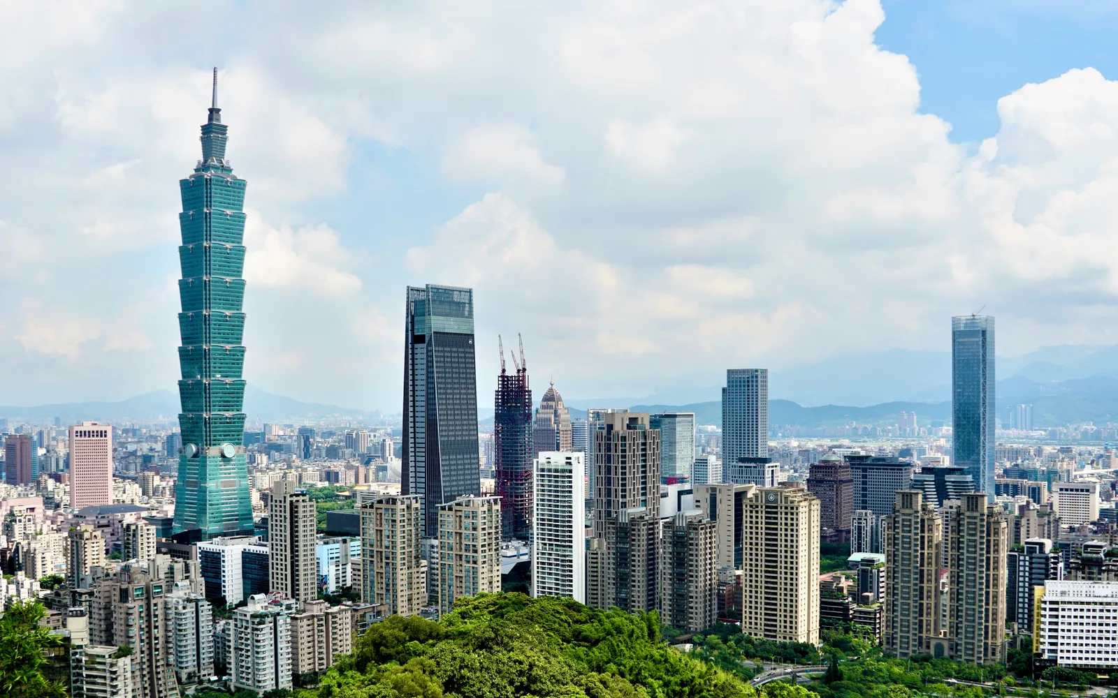 Xiangshan / Elephant Mountain