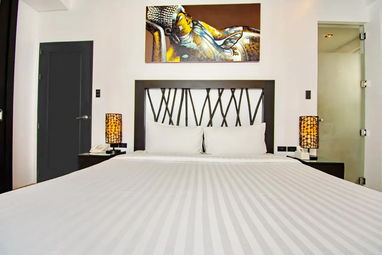 7Stones Boracay Suites — rooms and atmosphere