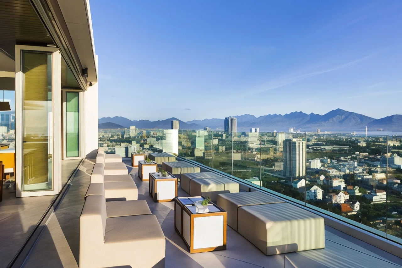 A La Carte Da Nang Beach — rooms and atmosphere