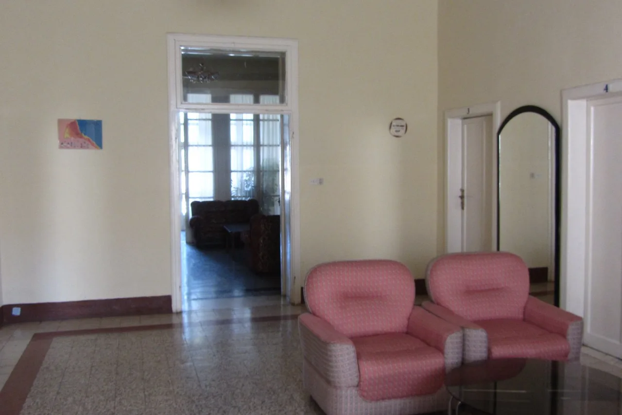 Africa Pension — rooms and atmosphere