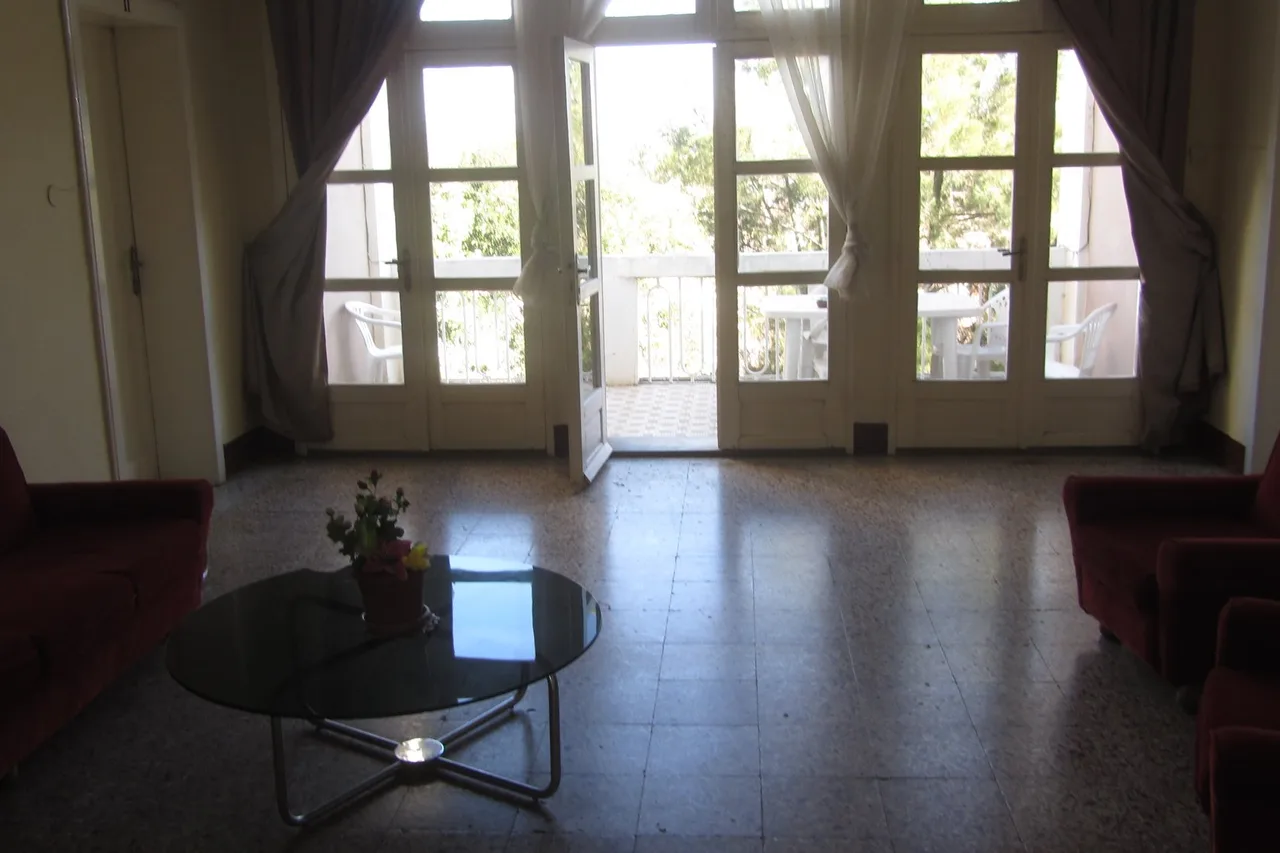 Africa Pension — rooms and atmosphere