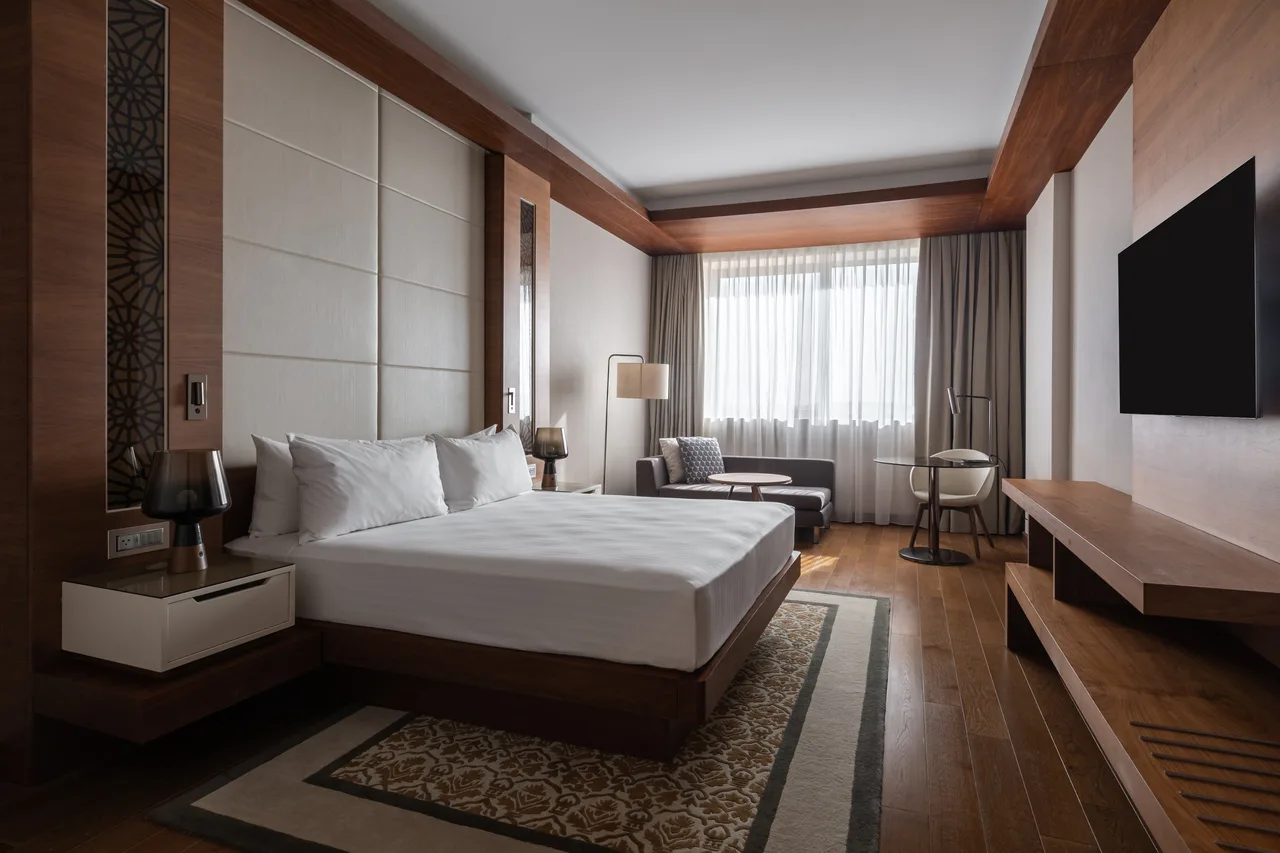 Algiers Marriott Hotel Bab Ezzouar — rooms and atmosphere