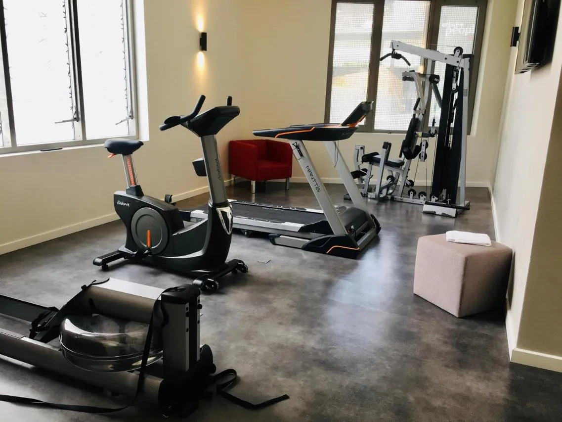 All Suites Appart Hotel Bordeaux Marne — rooms and atmosphere