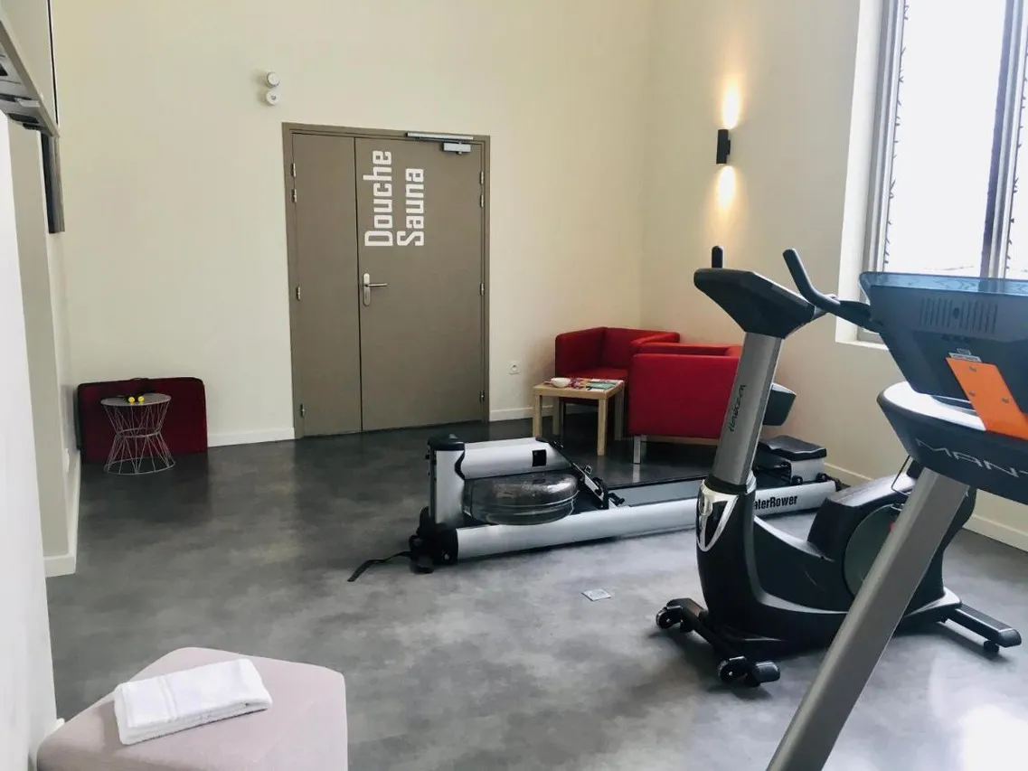 All Suites Appart Hotel Bordeaux Marne — rooms and atmosphere