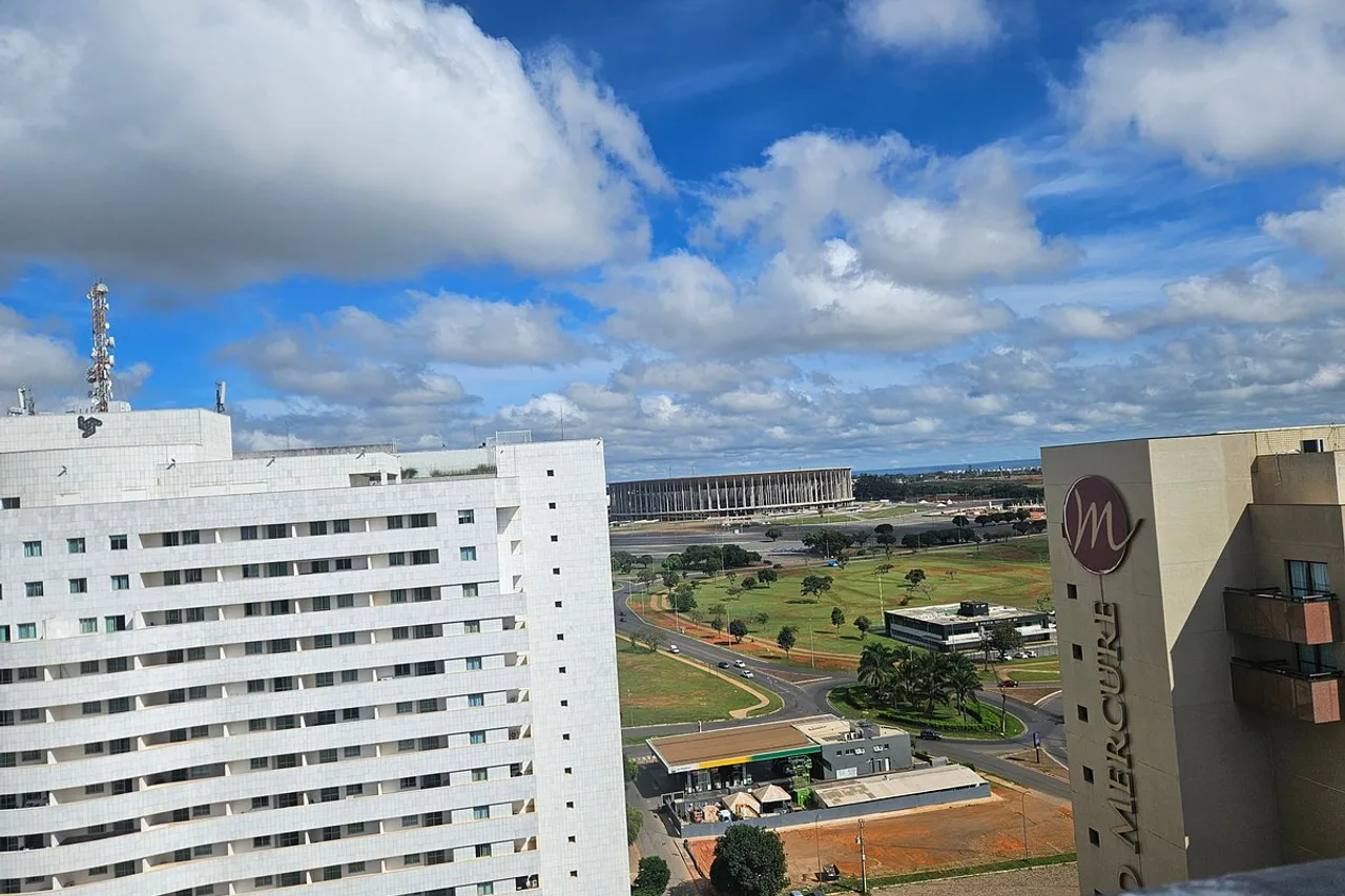 Allia Gran Hotel Brasília Suites — rooms and atmosphere