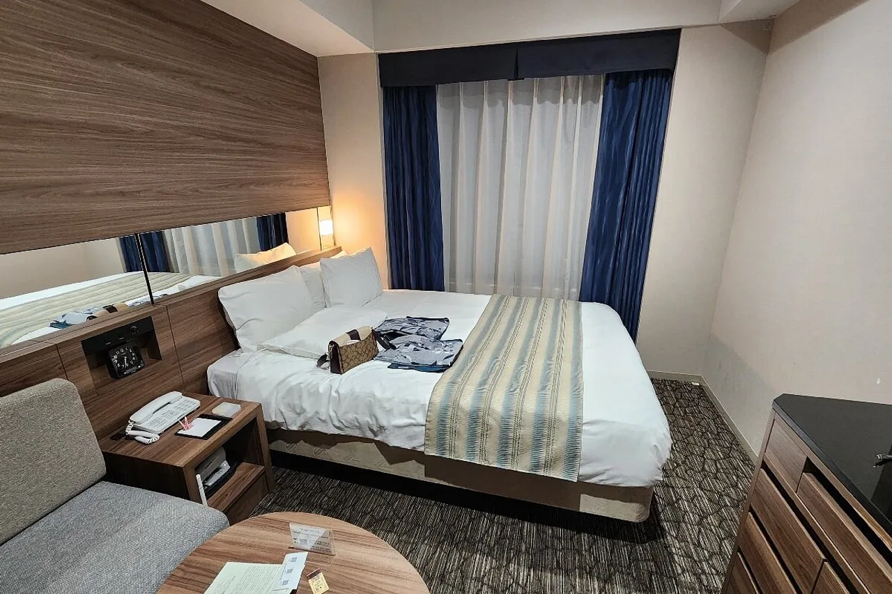 Almont Hotel Naha Kenchomae — rooms and atmosphere