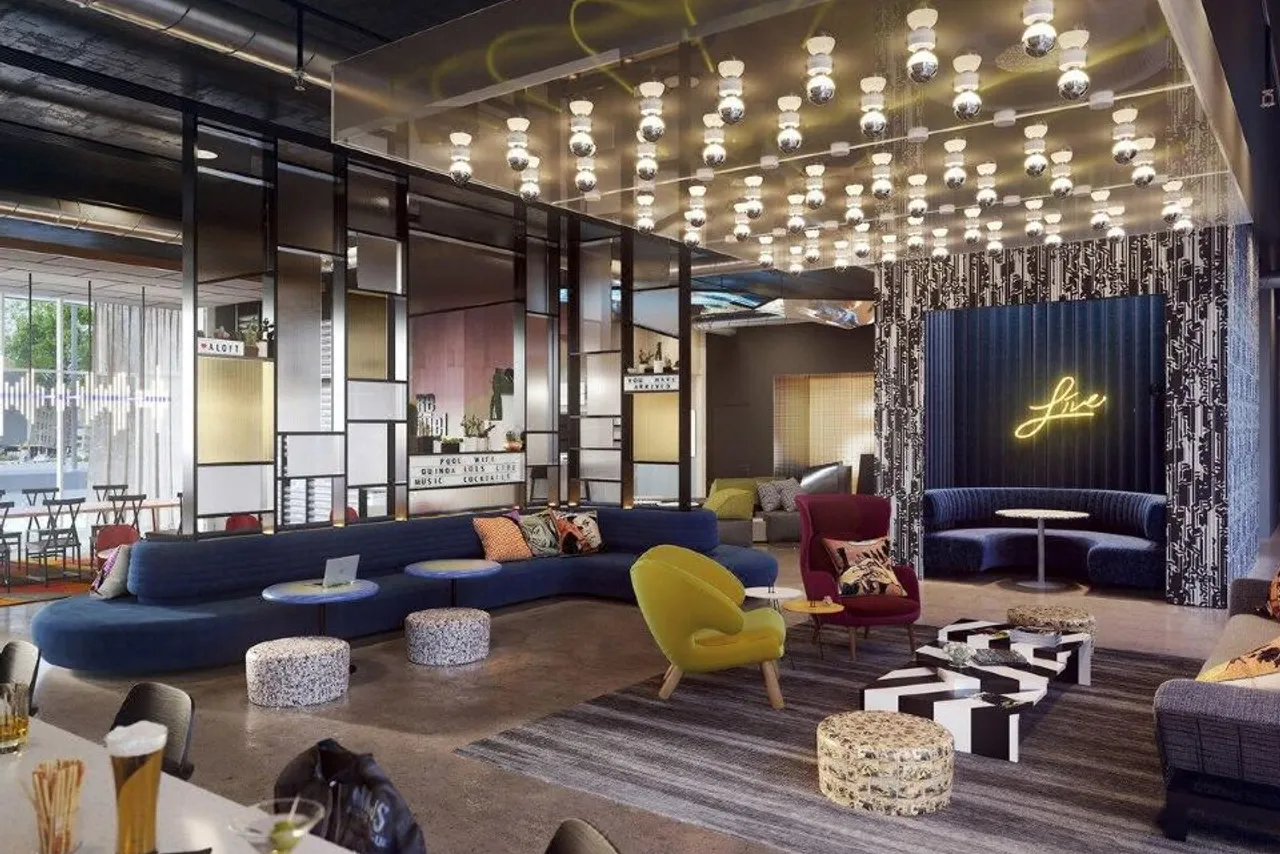 Aloft Dallas Arlington Entertainment District — rooms and atmosphere
