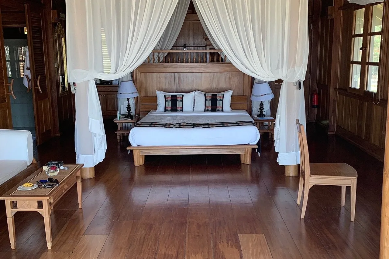 Amara Ocean Resort — rooms and atmosphere