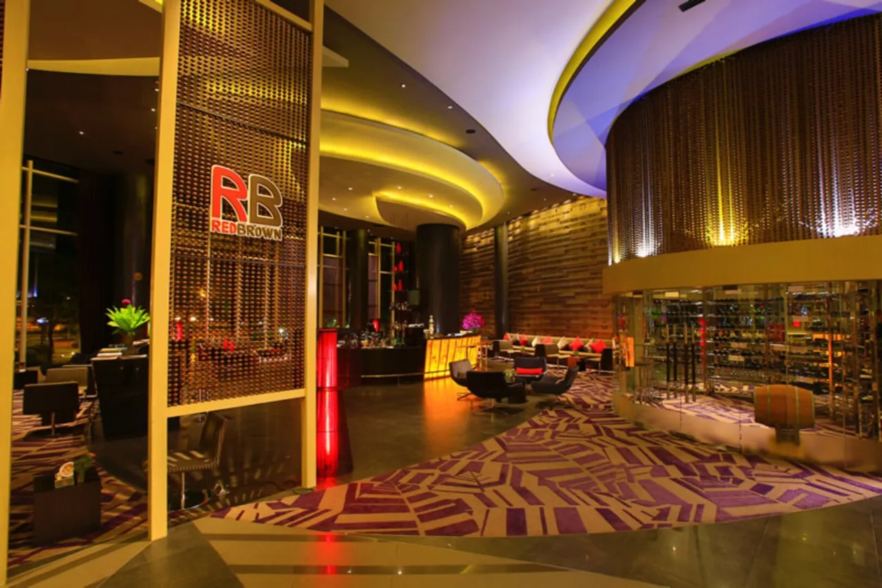 Best Western Premier Amaranth Suvarnabhumi Airport — rooms and atmosphere