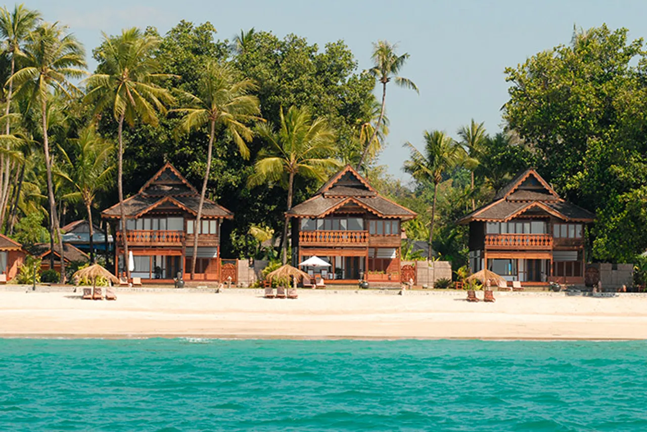 Amazing Ngapali Resort — rooms and atmosphere