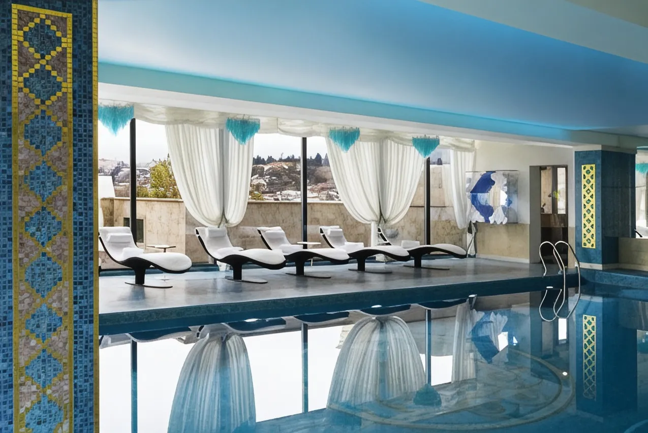 Ambassadori Tbilisi Hotel — rooms and atmosphere