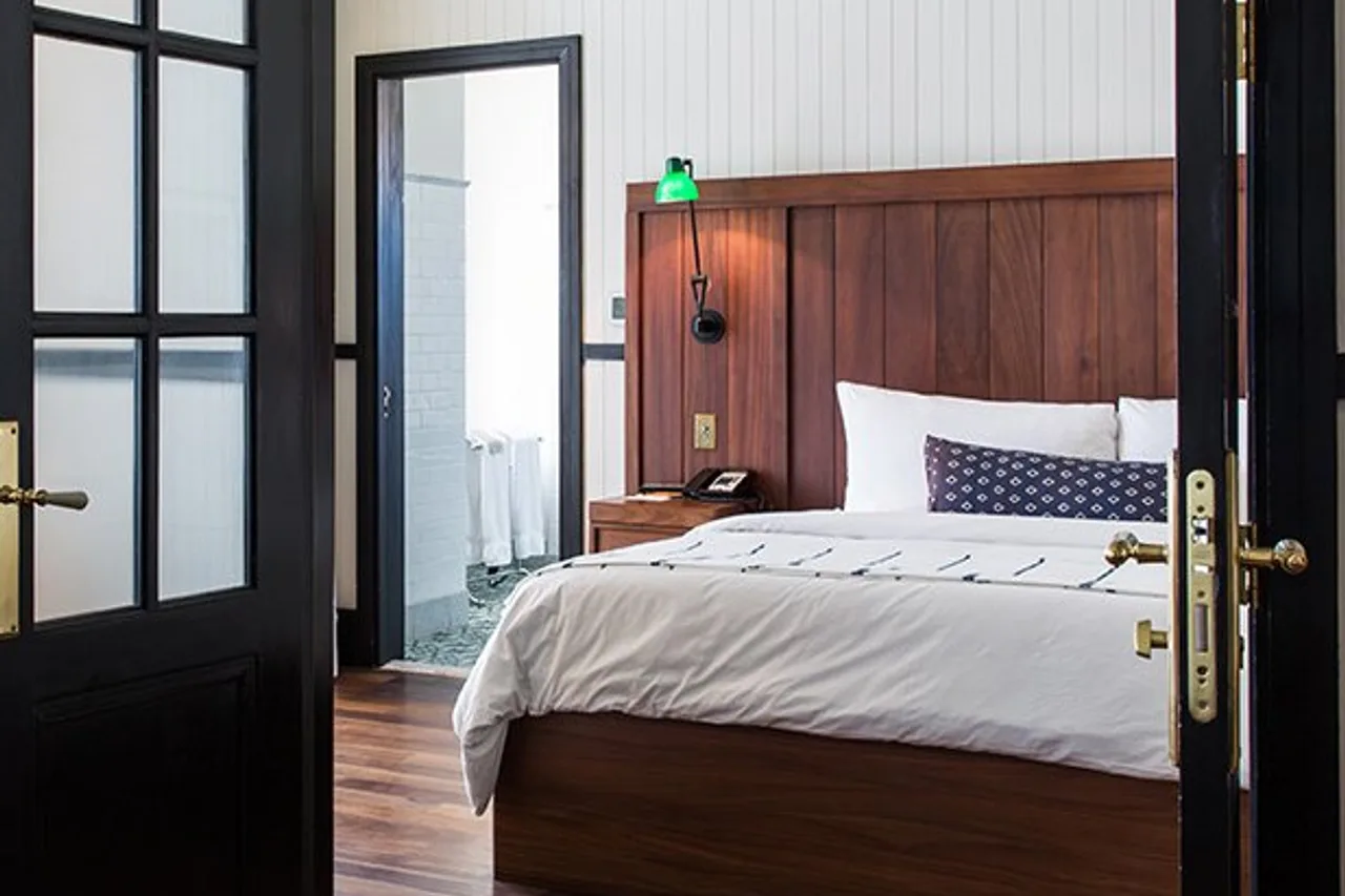 American Trade Hotel — rooms and atmosphere