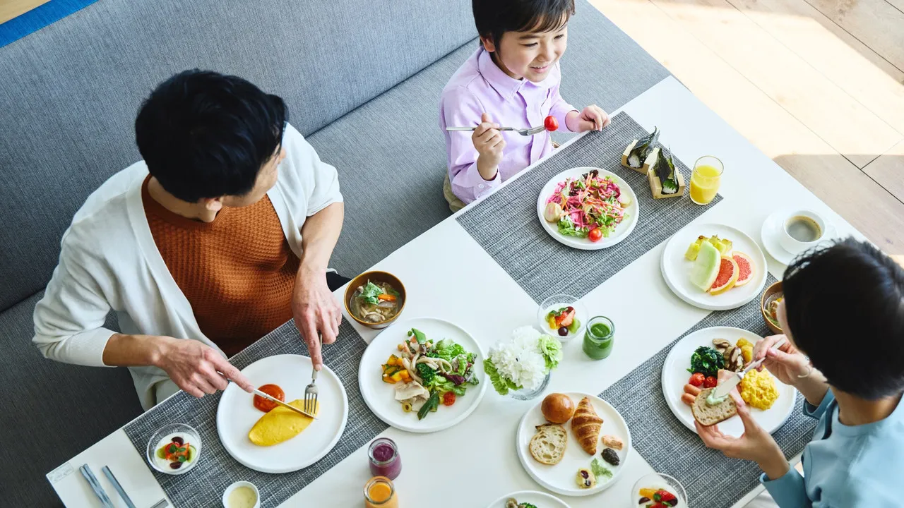 ANA Crowne Plaza Kanazawa — rooms and atmosphere