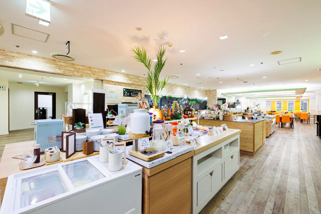 ANA Holiday Inn Sapporo Susukino — rooms and atmosphere