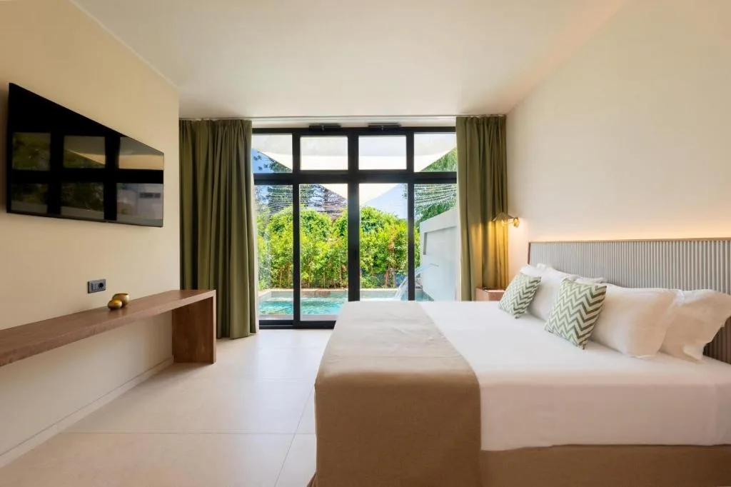ananea Tropea Yachting Resort — ภาพห้องพักและบรรยากาศ