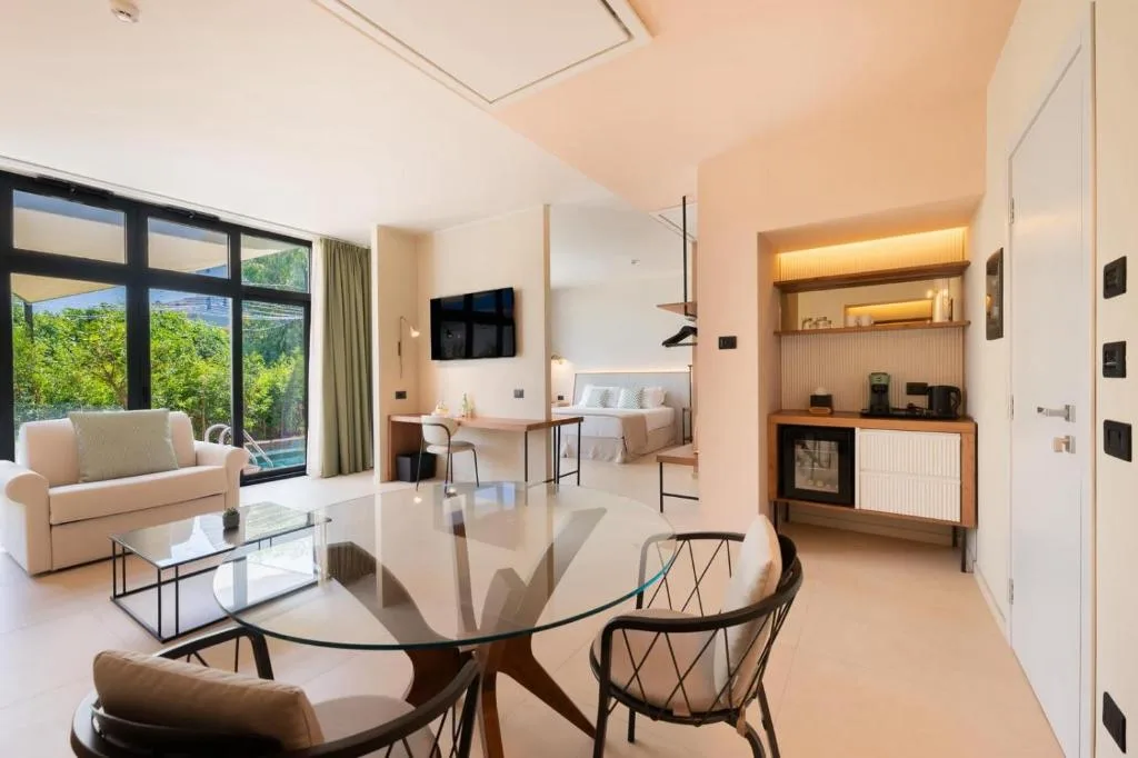 ananea Tropea Yachting Resort — ภาพห้องพักและบรรยากาศ