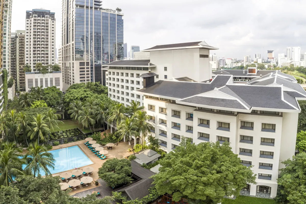 Anantara Siam Bangkok Hotel — rooms and atmosphere
