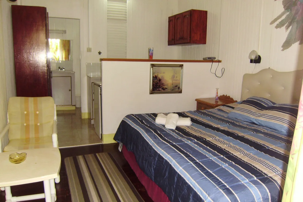 Angler Apartments — โฮลทาวน์