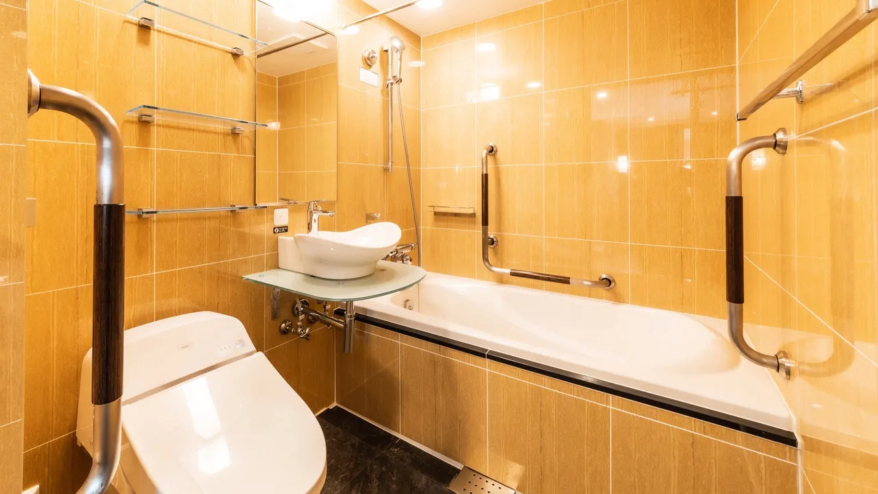 APA Hotel Akihabara-Ekikita — rooms and atmosphere