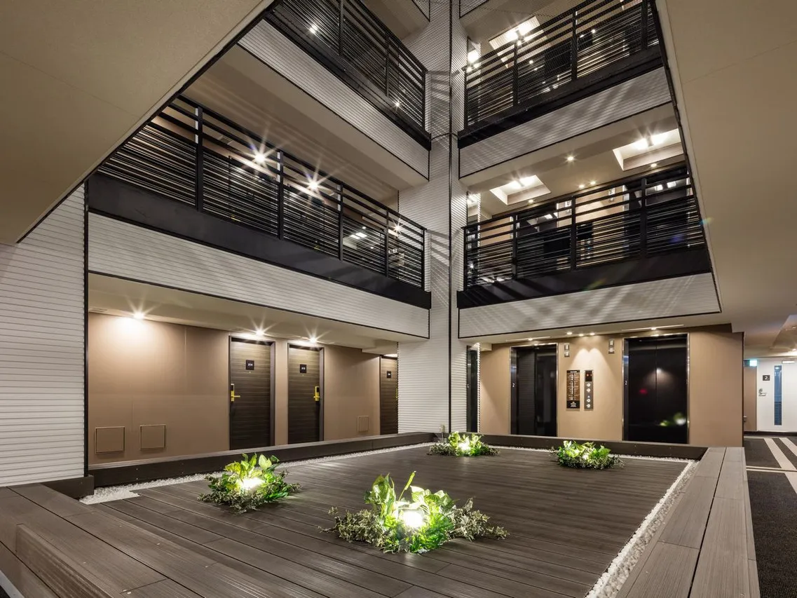APA Hotel Keisei Ueno-Ekimae — rooms and atmosphere