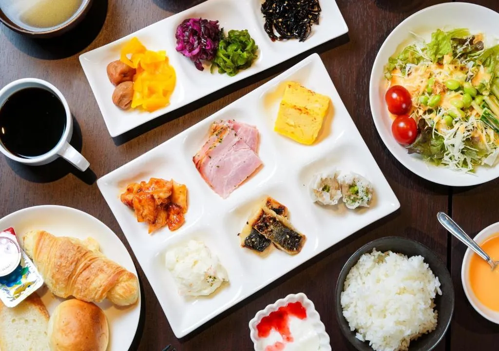 APA Hotel Namba Shinsaibashi Nishi — rooms and atmosphere