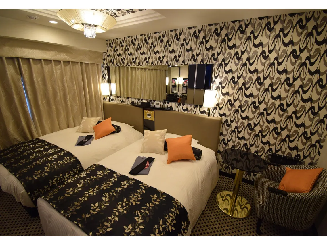 APA Hotel Osaka Umeda Ekimae — rooms and atmosphere