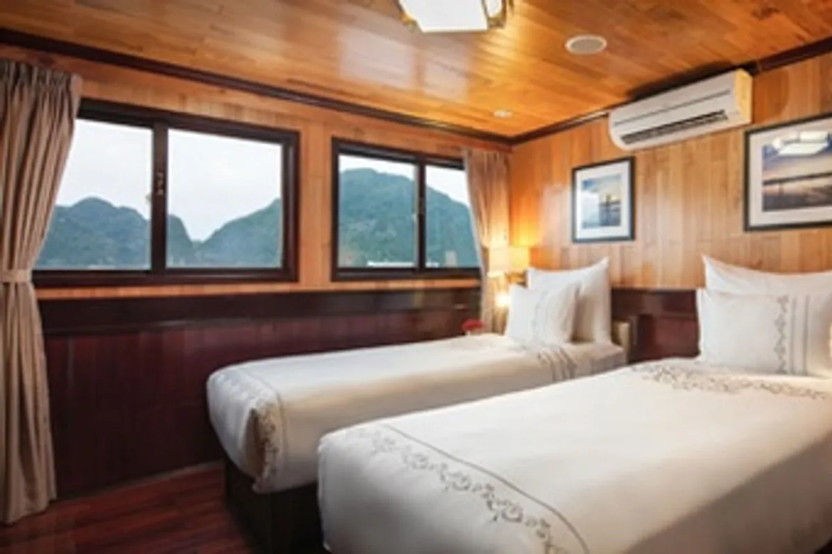 Aphrodite Cruise — rooms and atmosphere