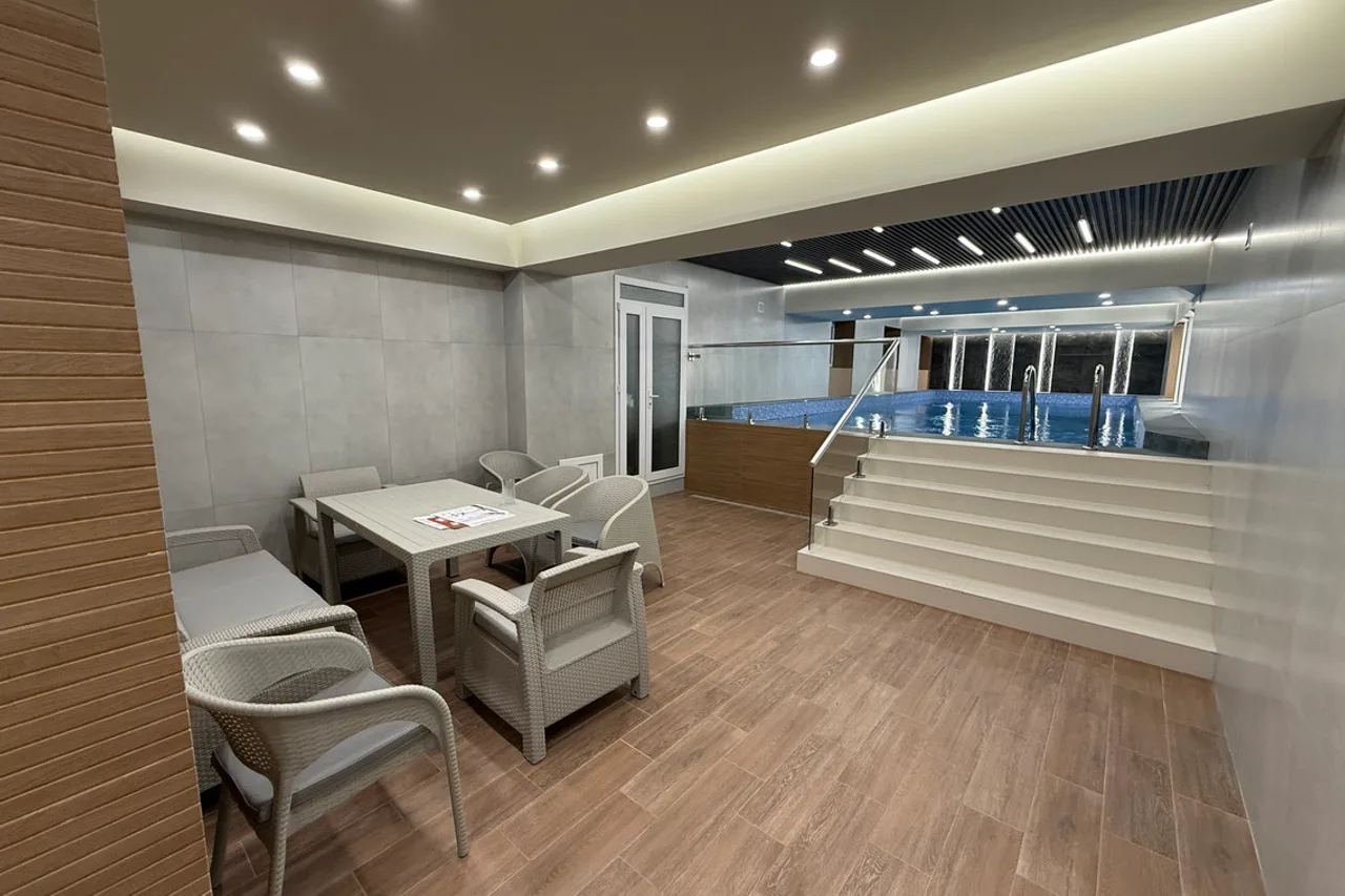Araks Hotel Complex — ภาพห้องพักและบรรยากาศ