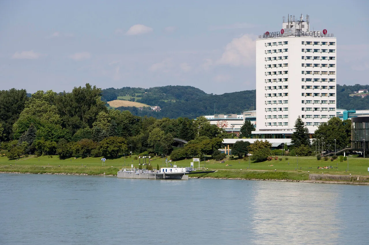 ARCOTEL Nike Linz — ภาพห้องพักและบรรยากาศ