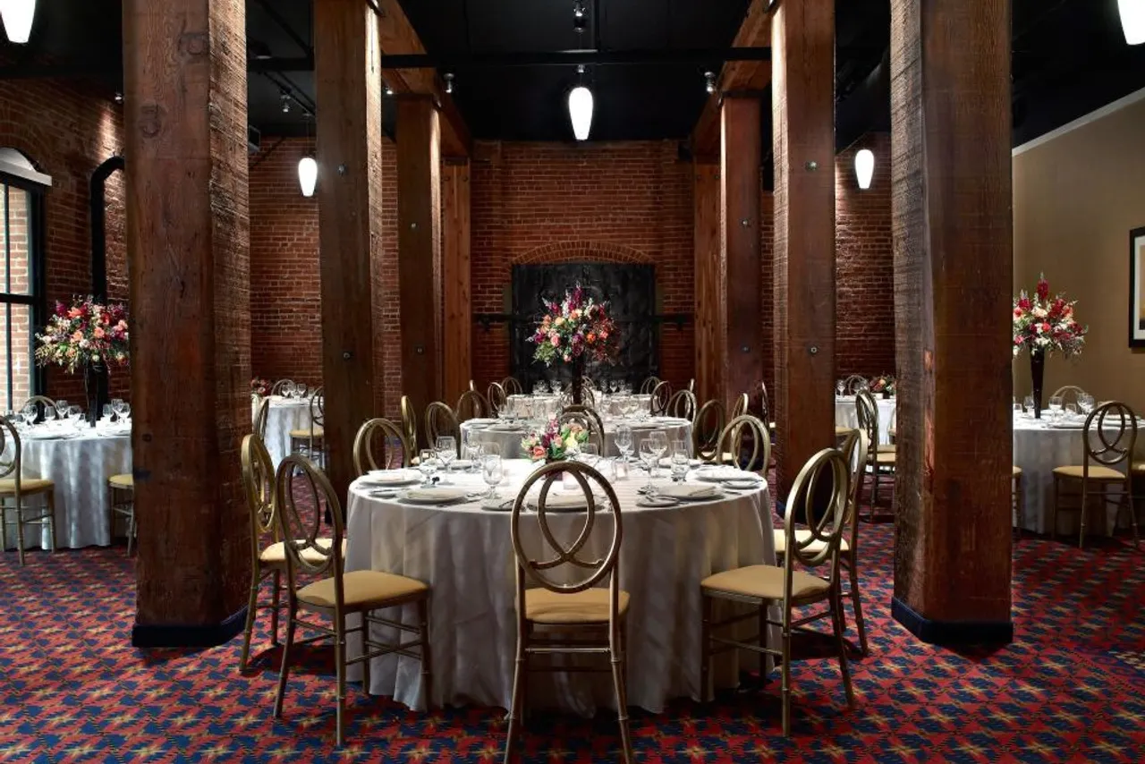 Argonaut Hotel, a Noble House Hotel — rooms and atmosphere