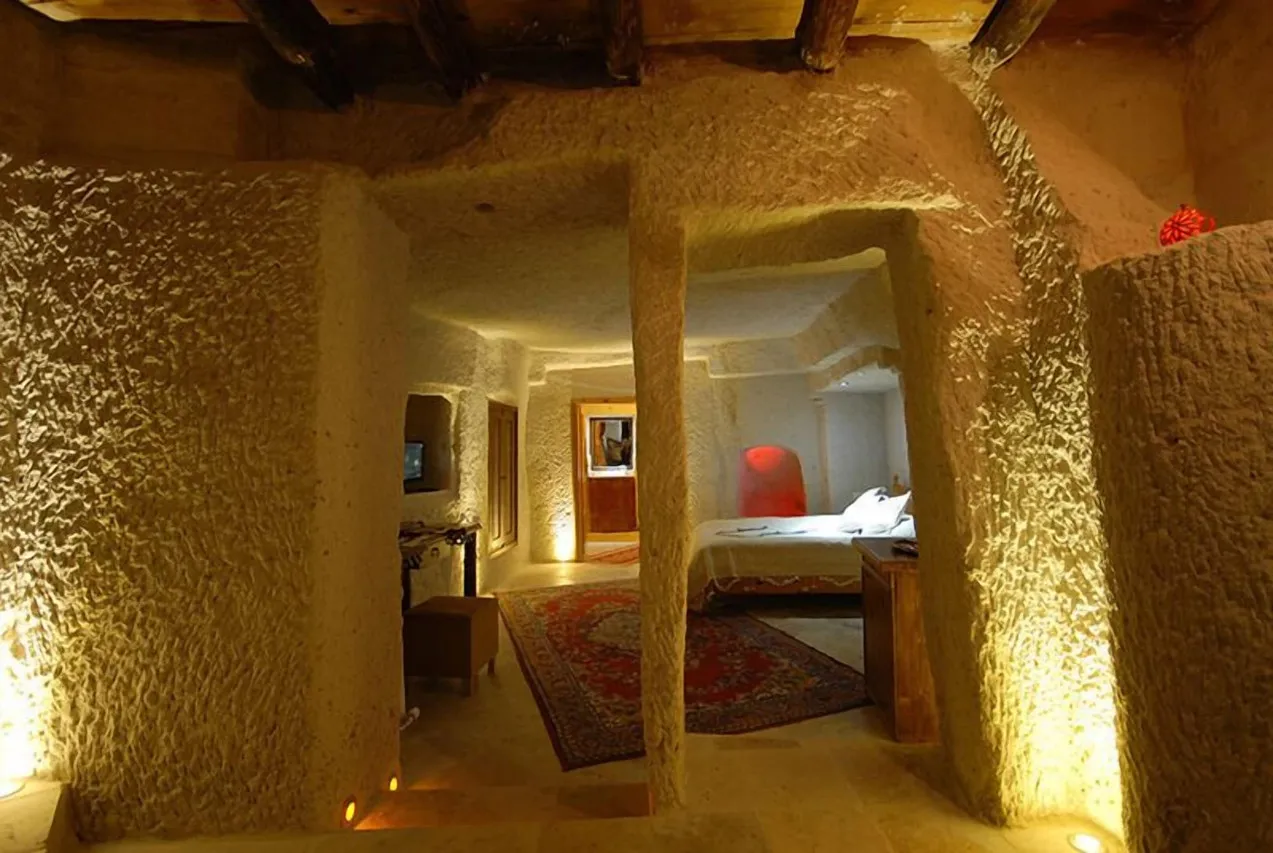 Arif Cave Hotel — rooms and atmosphere