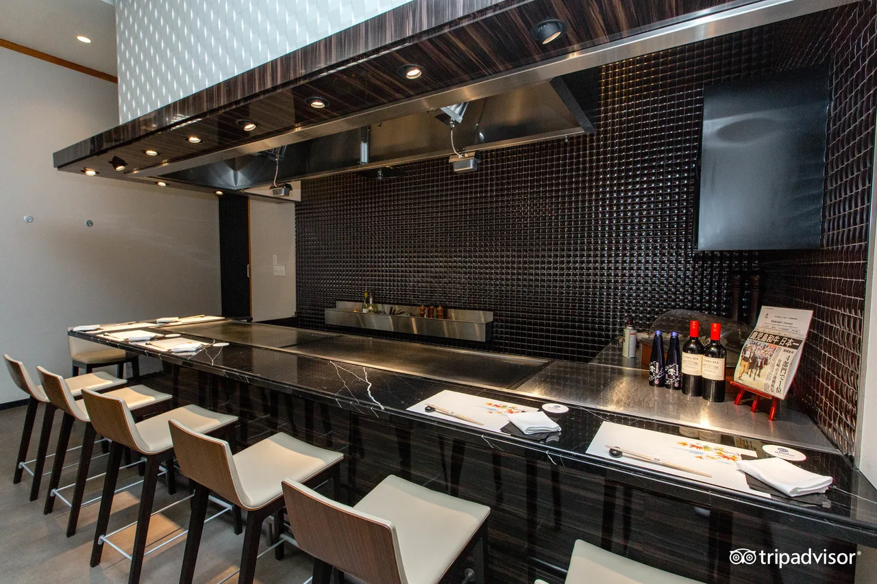 Art Hotel Kagoshima — rooms and atmosphere