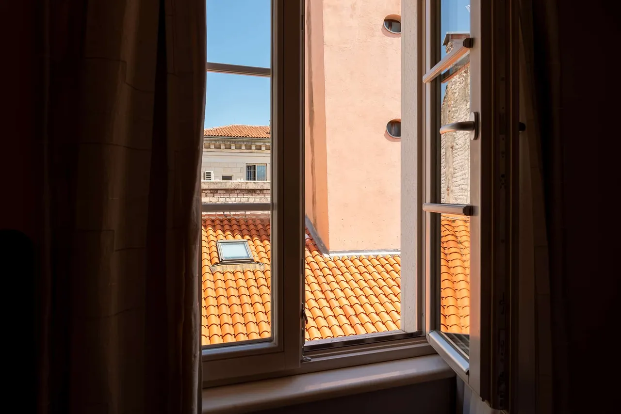 Art Hotel Kalelarga — rooms and atmosphere