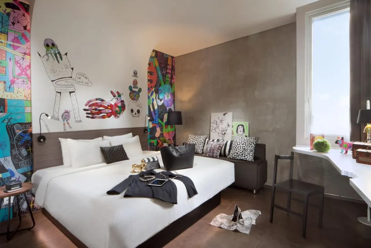 ARTOTEL Thamrin - Jakarta — rooms and atmosphere