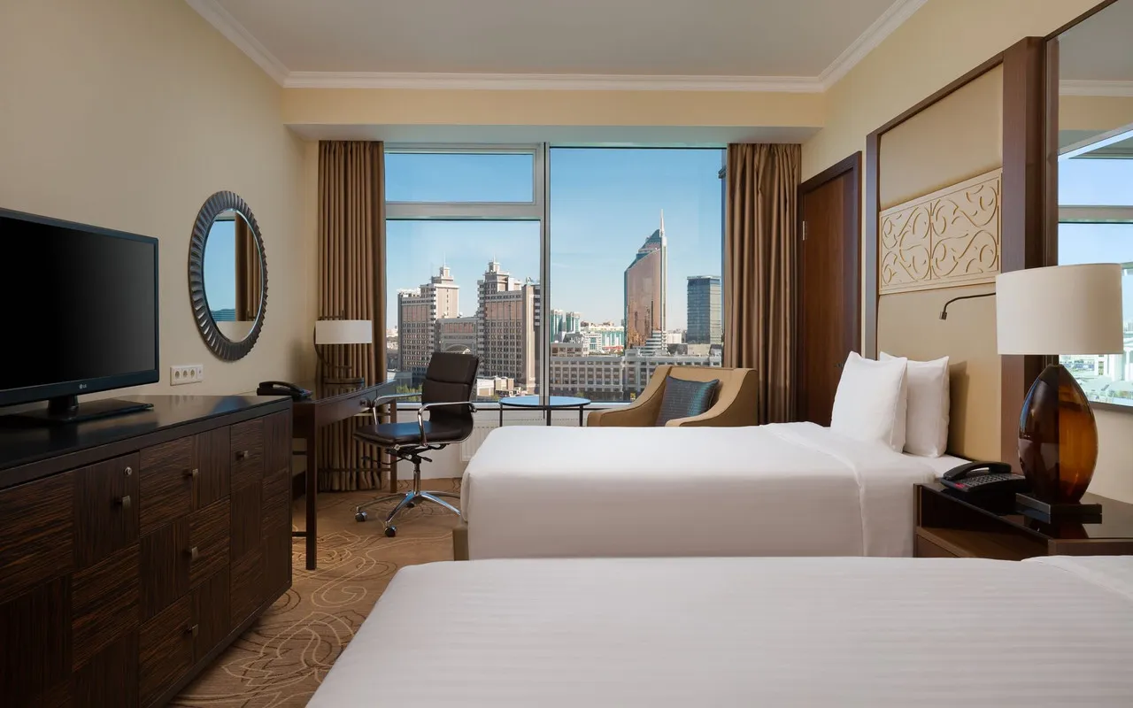 Astana Marriott Hotel — ภาพห้องพักและบรรยากาศ
