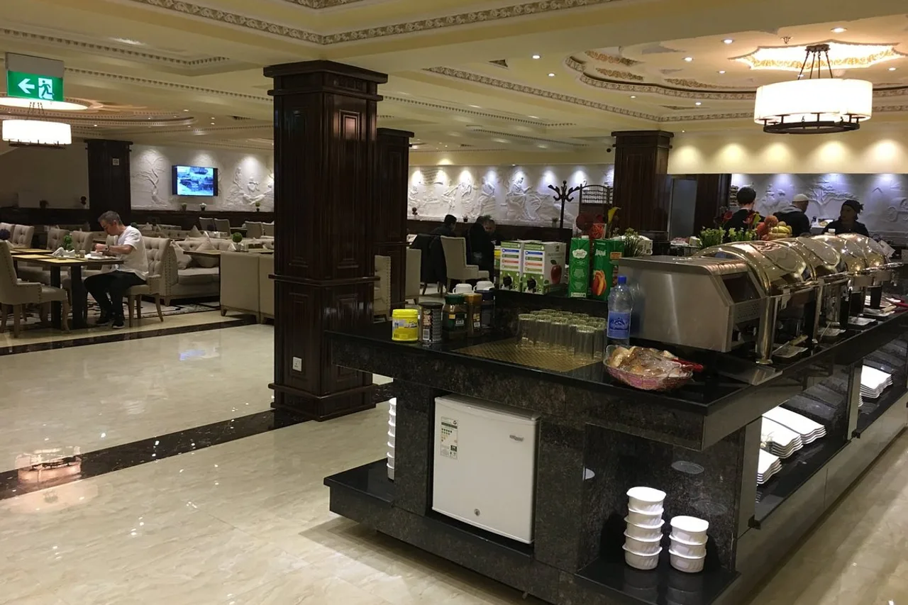 Atlas Hotel Dushanbe — rooms and atmosphere