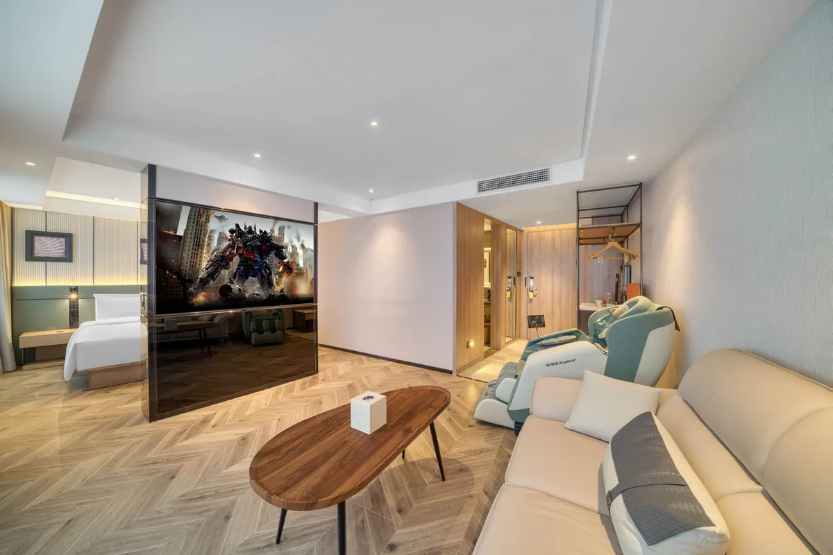 Atour Hotel Ningbo Tianyi Square — rooms and atmosphere