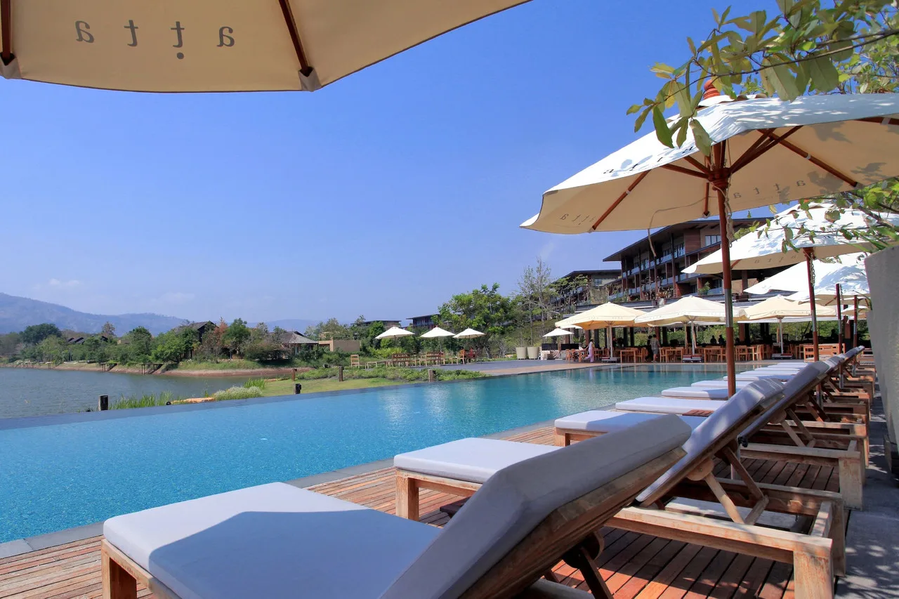 atta Lakeside Resort Suite — ภาพห้องพักและบรรยากาศ