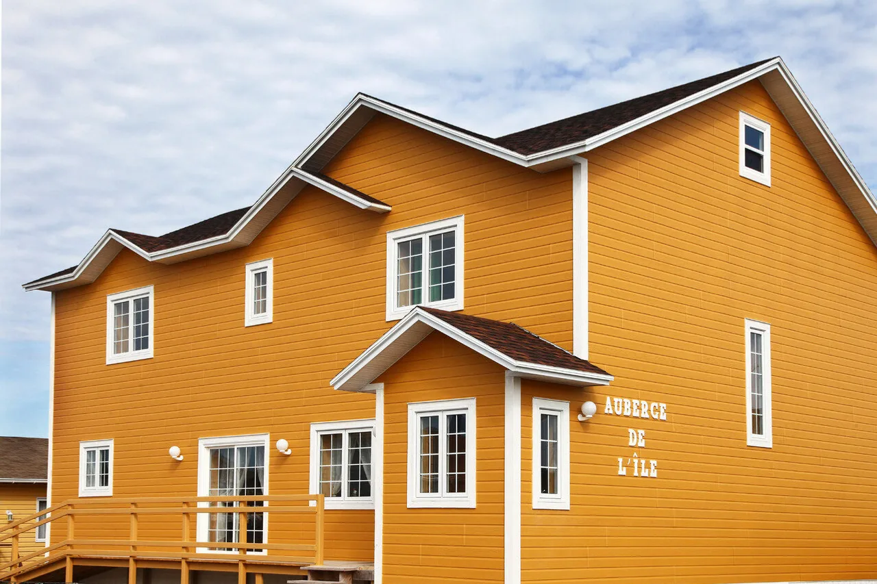 Auberge de l'Île — rooms and atmosphere