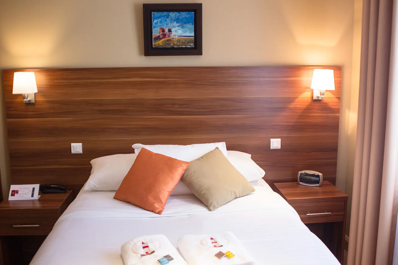 Auberge Saint-Pierre — rooms and atmosphere