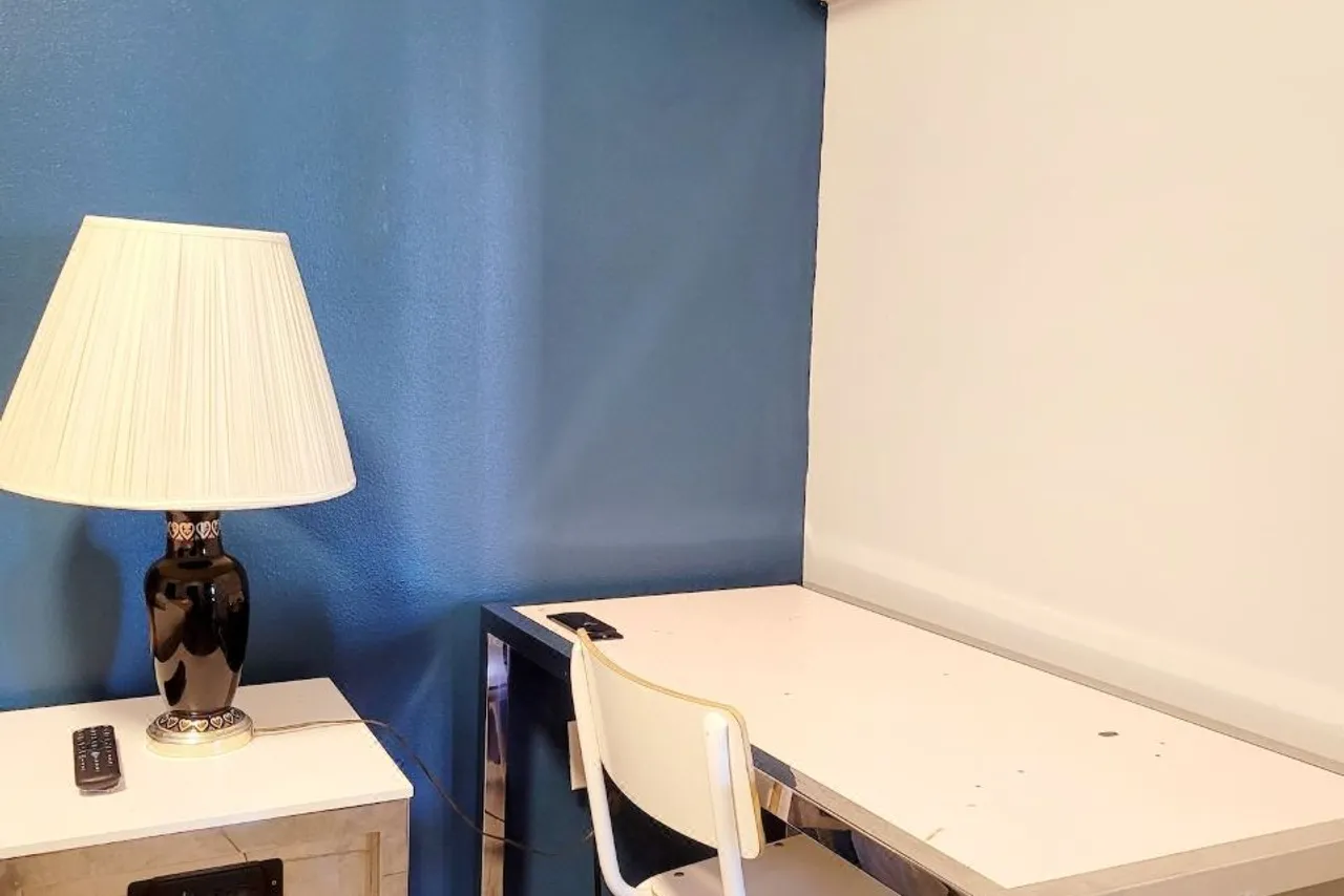 AVAION Hotel LAX-SoFi Stadium — rooms and atmosphere