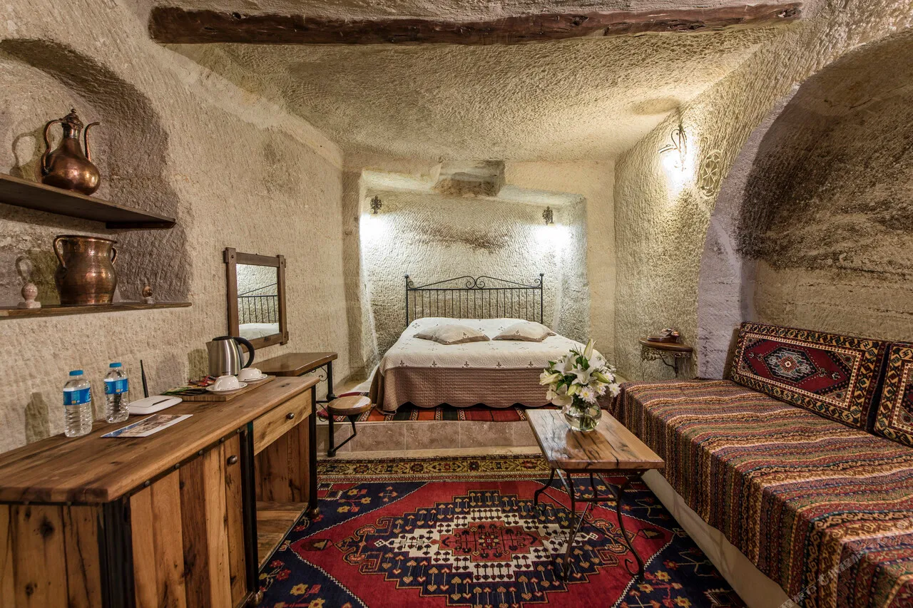 Aydinli Cave Hotel — ภาพห้องพักและบรรยากาศ
