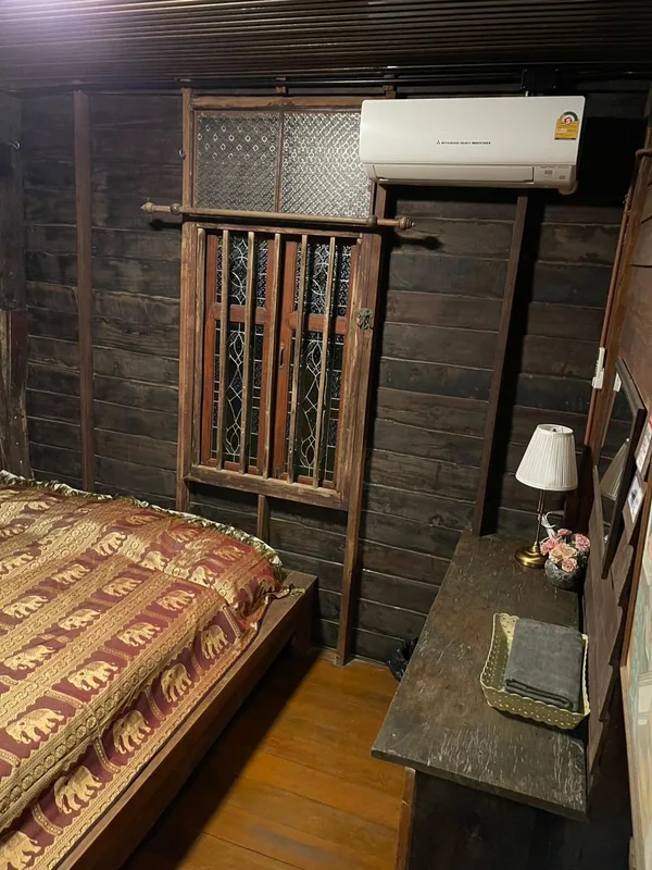 Ayothaya Riverside House — ภาพห้องพักและบรรยากาศ