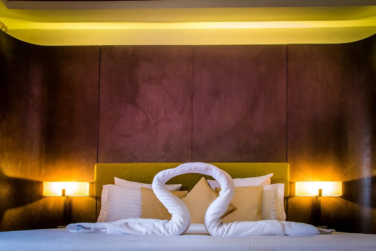 Azalai Hotel Nouakchott — rooms and atmosphere