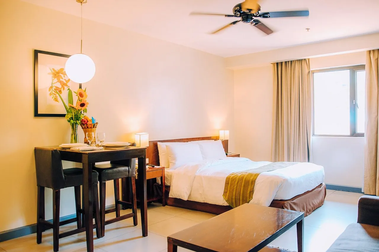 Azalea Hotels & Residences Baguio — rooms and atmosphere